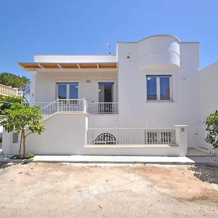 Sacher Su Due Livelli By Salento Affitti Villa Capilungo