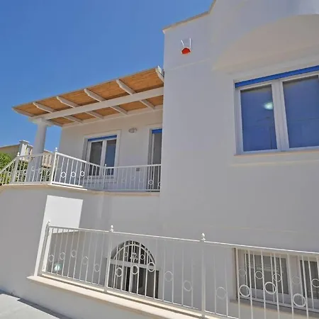 Villa Sacher Su Due Livelli By Salento Affitti *