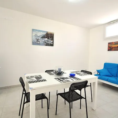 Sacher Su Due Livelli By Salento Affitti Villa Capilungo