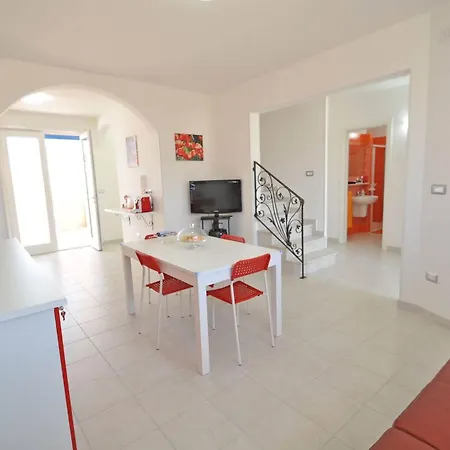 Villa Sacher Su Due Livelli By Salento Affitti