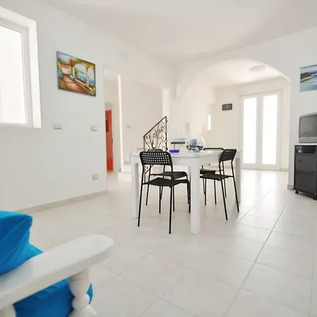 Villa Sacher Su Due Livelli By Salento Affitti Capilungo