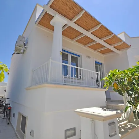 Villa Sacher Su Due Livelli By Salento Affitti Capilungo